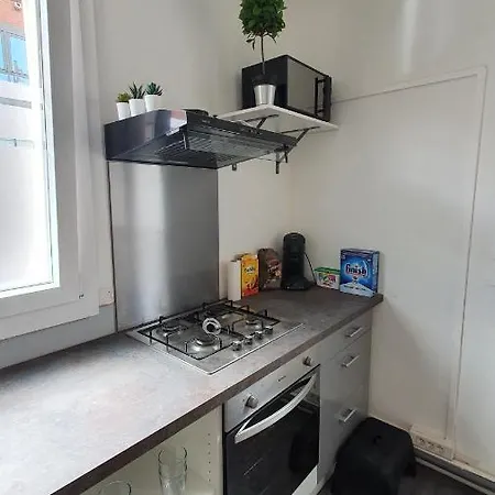 Joli T2- Centre - Parking Gratuit - Wifi *